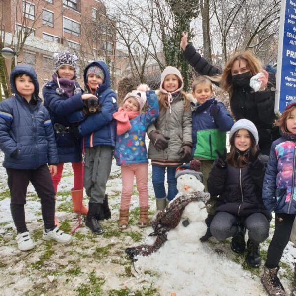 07 Februarie